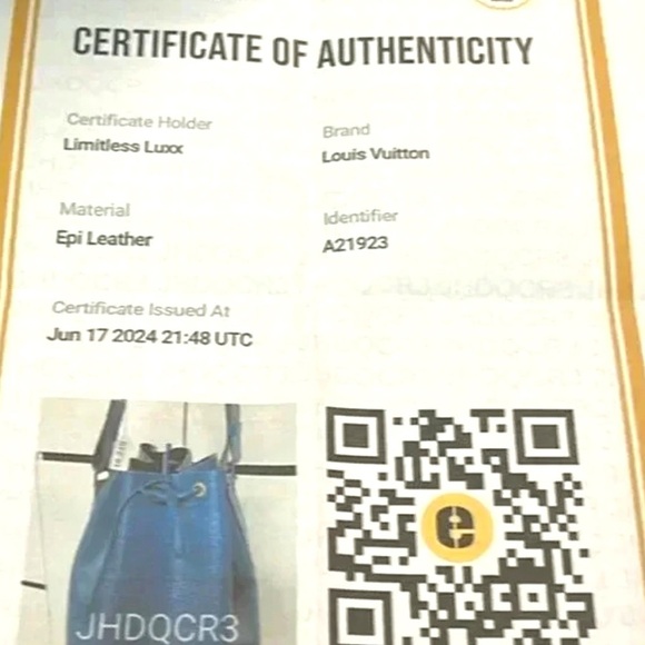 Vintage Louis  Vuitton Epi blue leather bag with COA included - Picture 14 of 14